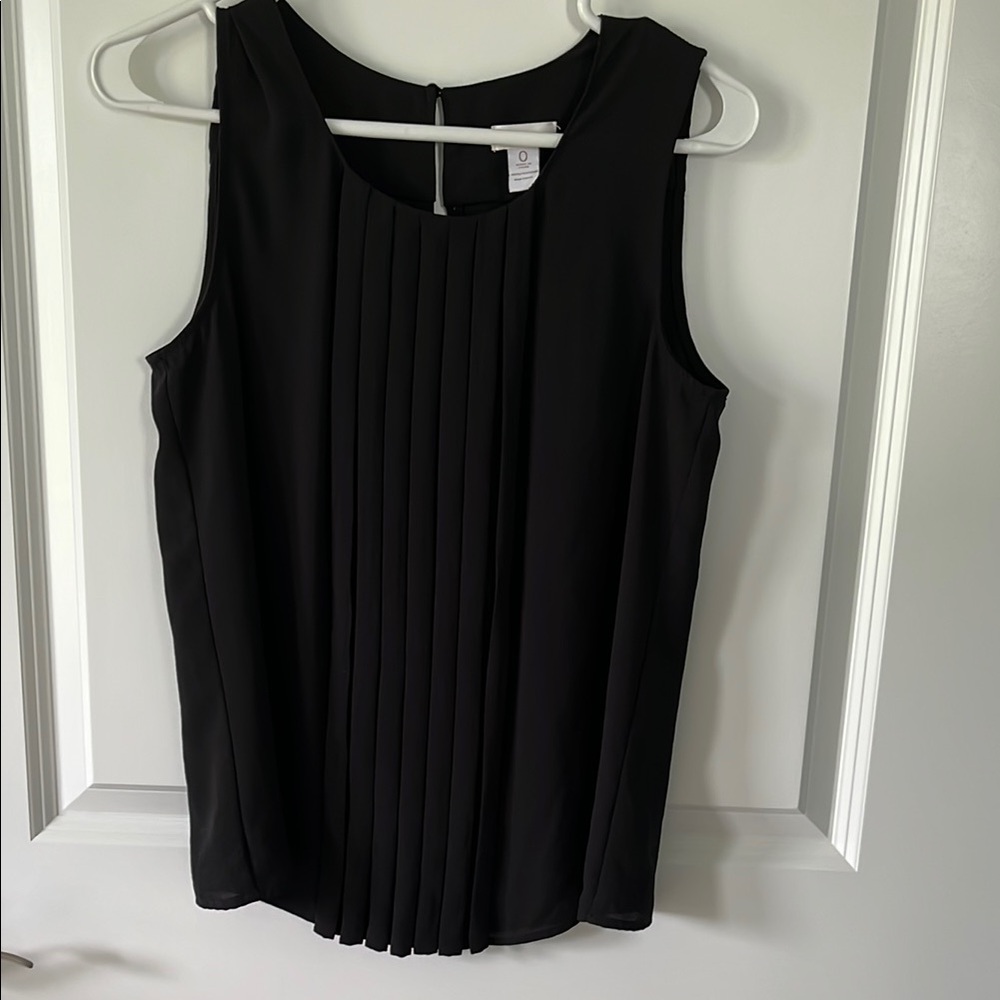 Chico's Black Pleated Sleeveless Blouse